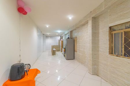 Casa à venda com 260m², 2 quartos e 4 vagas Casa à venda com 260m², 2 quartos e 4 vagasSala/Cozinha