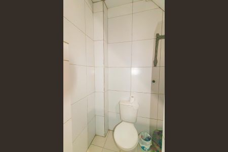Casa à venda com 260m², 2 quartos e 4 vagas Casa à venda com 260m², 2 quartos e 4 vagasÁrea de Serviço/Banheiro de serviço