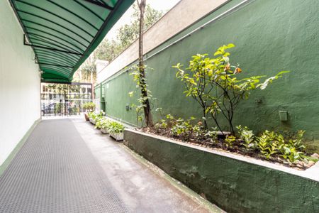 Studio para alugar com 30m², 1 quarto e sem vaga Studio para alugar com 30m², 1 quarto e sem vagaEntrada Acessível