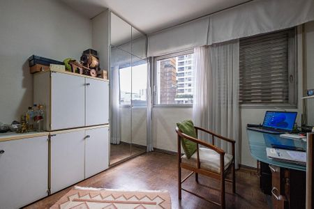Apartamento para alugar com 160m², 3 quartos e 2 vagas Apartamento para alugar com 160m², 3 quartos e 2 vagasQuarto 3