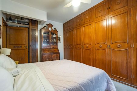 Apartamento para alugar com 160m², 3 quartos e 2 vagas Apartamento para alugar com 160m², 3 quartos e 2 vagasSuíte