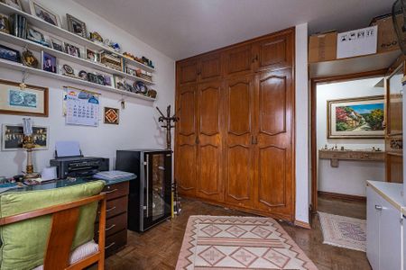 Apartamento para alugar com 160m², 3 quartos e 2 vagas Apartamento para alugar com 160m², 3 quartos e 2 vagasQuarto 3