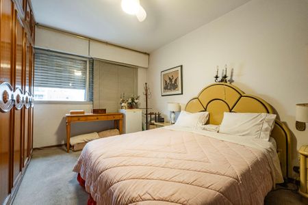 Apartamento para alugar com 160m², 3 quartos e 2 vagas Apartamento para alugar com 160m², 3 quartos e 2 vagasSuíte