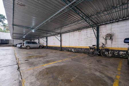 Apartamento para alugar com 160m², 3 quartos e 2 vagas Apartamento para alugar com 160m², 3 quartos e 2 vagasGaragem