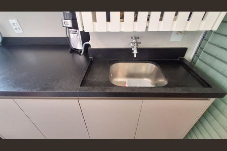 Apartamento à venda com 106m², 3 quartos e 2 vagas Apartamento à venda com 106m², 3 quartos e 2 vagasÁrea de Serviço