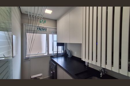 Apartamento à venda com 106m², 3 quartos e 2 vagas Apartamento à venda com 106m², 3 quartos e 2 vagasÁrea de Serviço