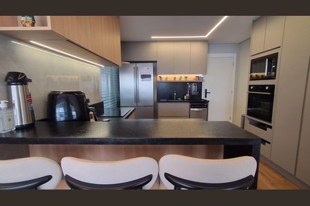 Apartamento à venda com 106m², 3 quartos e 2 vagas Apartamento à venda com 106m², 3 quartos e 2 vagasCozinha