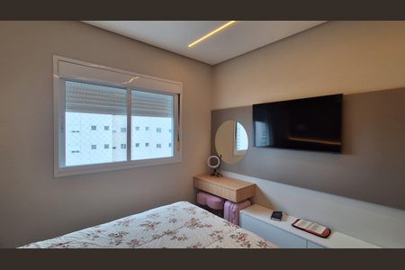 Apartamento à venda com 106m², 3 quartos e 2 vagas Apartamento à venda com 106m², 3 quartos e 2 vagasSuíte