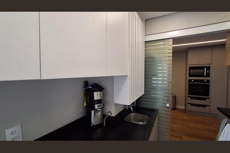 Apartamento à venda com 106m², 3 quartos e 2 vagas Apartamento à venda com 106m², 3 quartos e 2 vagasÁrea de Serviço