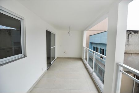 Apartamento à venda com 78m², 1 quarto e sem vaga Apartamento à venda com 78m², 1 quarto e sem vagaSala