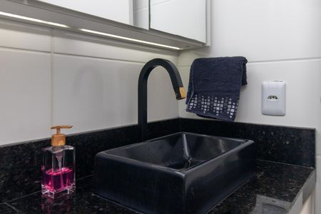 Apartamento à venda com 45m², 2 quartos e 1 vaga Apartamento à venda com 45m², 2 quartos e 1 vagaBanheiro