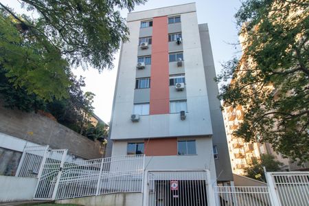 Apartamento à venda com 45m², 2 quartos e 1 vaga Apartamento à venda com 45m², 2 quartos e 1 vagaFachada