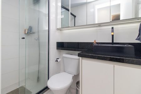 Apartamento à venda com 45m², 2 quartos e 1 vaga Apartamento à venda com 45m², 2 quartos e 1 vagaBanheiro