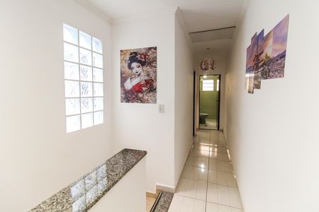 Casa para alugar com 50m², 2 quartos e 1 vaga Casa para alugar com 50m², 2 quartos e 1 vagaHall