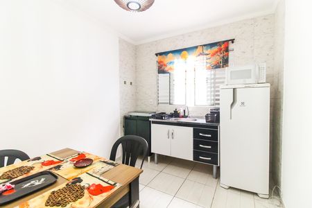 Casa para alugar com 50m², 2 quartos e 1 vaga Casa para alugar com 50m², 2 quartos e 1 vagaCozinha