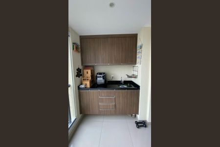 Apartamento à venda com 69m², 3 quartos e 2 vagas Apartamento à venda com 69m², 3 quartos e 2 vagasCozinha