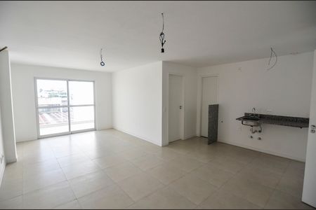 Apartamento à venda com 78m², 1 quarto e sem vaga Apartamento à venda com 78m², 1 quarto e sem vagaSala