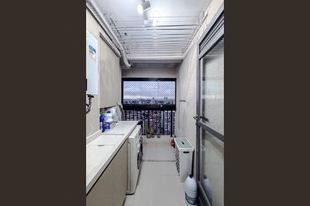 Apartamento à venda com 107m², 2 quartos e 2 vagas Apartamento à venda com 107m², 2 quartos e 2 vagasÁrea de Serviço