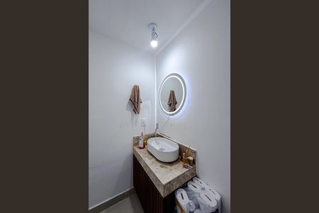 Apartamento à venda com 107m², 2 quartos e 2 vagas Apartamento à venda com 107m², 2 quartos e 2 vagasLavabo