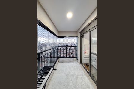 Apartamento à venda com 107m², 2 quartos e 2 vagas Apartamento à venda com 107m², 2 quartos e 2 vagasVaranda da Suíte 2