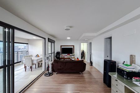 Apartamento à venda com 107m², 2 quartos e 2 vagas Apartamento à venda com 107m², 2 quartos e 2 vagasSala