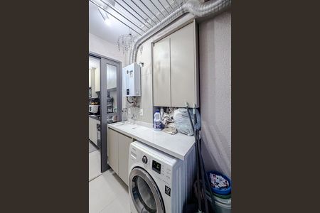 Apartamento à venda com 107m², 2 quartos e 2 vagas Apartamento à venda com 107m², 2 quartos e 2 vagasÁrea de Serviço