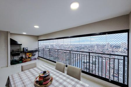 Apartamento à venda com 107m², 2 quartos e 2 vagas Apartamento à venda com 107m², 2 quartos e 2 vagasVaranda da Sala