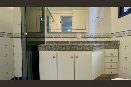 Apartamento para alugar com 64m², 1 quarto e 1 vaga Apartamento para alugar com 64m², 1 quarto e 1 vagaBanheiro da Suíte