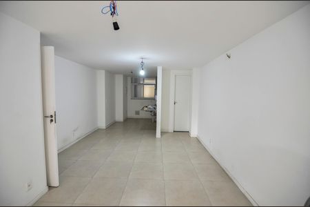 Apartamento à venda com 68m², 1 quarto e sem vaga Apartamento à venda com 68m², 1 quarto e sem vagaSala