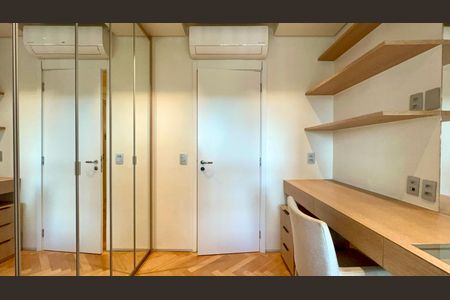 Apartamento à venda com 100m², 3 quartos e 2 vagasQuarto 1