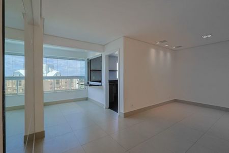 Sala de apartamento para alugar com 2 quartos, 77m² em vila da serra, Belo Horizonte