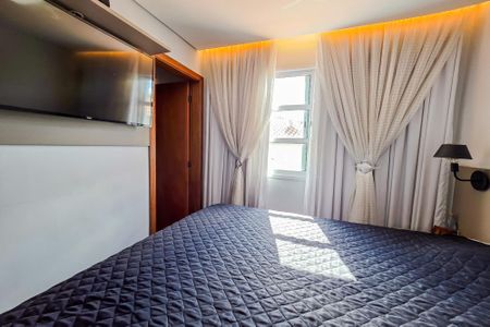 Casa de condomínio à venda com 127m², 2 quartos e 2 vagas Casa de condomínio à venda com 127m², 2 quartos e 2 vagasSuíte 2
