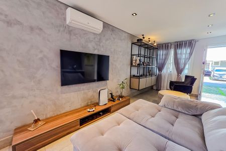 Casa de condomínio à venda com 127m², 2 quartos e 2 vagas Casa de condomínio à venda com 127m², 2 quartos e 2 vagasSala
