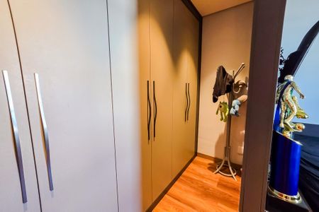 Casa de condomínio à venda com 127m², 2 quartos e 2 vagas Casa de condomínio à venda com 127m², 2 quartos e 2 vagasSuíte 1