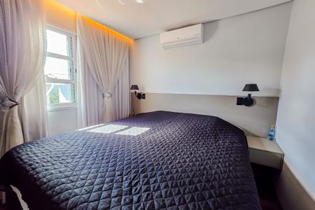 Casa de condomínio à venda com 127m², 2 quartos e 2 vagas Casa de condomínio à venda com 127m², 2 quartos e 2 vagasSuíte 2