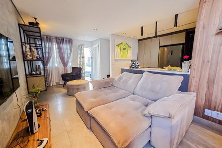 Sala de casa de condomínio à venda com 2 quartos, 127m² em Vila Metalúrgica, Santo André