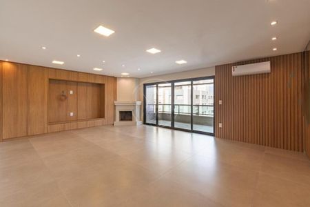 Apartamento à venda com 200m², 3 quartos e 2 vagas
