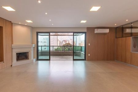 Apartamento à venda com 200m², 3 quartos e 2 vagas