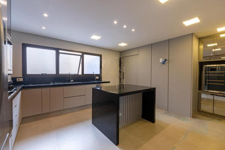 Apartamento à venda com 200m², 3 quartos e 2 vagas