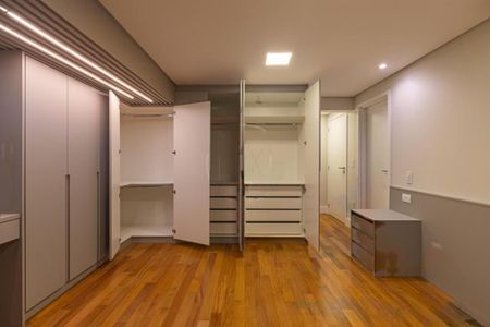 Apartamento à venda com 200m², 3 quartos e 2 vagas