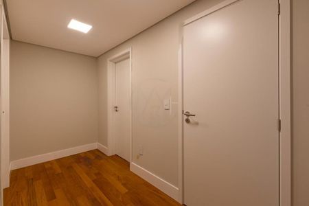 Apartamento à venda com 200m², 3 quartos e 2 vagas