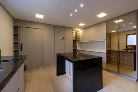 Apartamento à venda com 200m², 3 quartos e 2 vagas