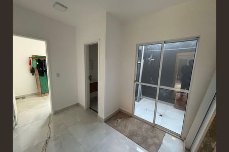 Sala de apartamento para alugar com 1 quarto, 34m² em Cidade Antônio Estêvão de Carvalho, São Paulo