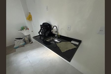 Cozinha  de apartamento para alugar com 1 quarto, 34m² em Cidade Antônio Estêvão de Carvalho, São Paulo