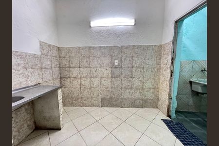 Cozinha de casa para alugar com 1 quarto, 40m² em Jardim Paulo Vi, São Paulo