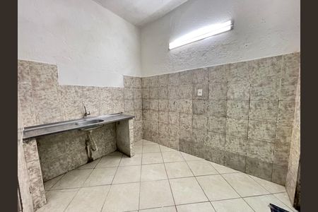 Cozinha de casa para alugar com 1 quarto, 40m² em Jardim Paulo Vi, São Paulo