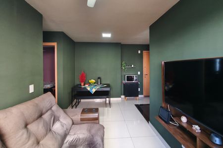 Apartamento à venda com 44m², 2 quartos e 1 vaga Apartamento à venda com 44m², 2 quartos e 1 vagaSala