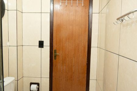 Apartamento à venda com 59m², 2 quartos e 1 vaga Apartamento à venda com 59m², 2 quartos e 1 vagaBanheiro