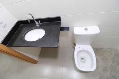 Apartamento para alugar com 60m², 2 quartos e 1 vagaBanheiro social 