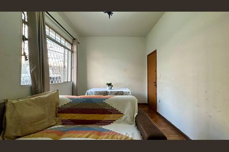 Sala  de apartamento à venda com 3 quartos, 80m² em Nova Suíça, Belo Horizonte